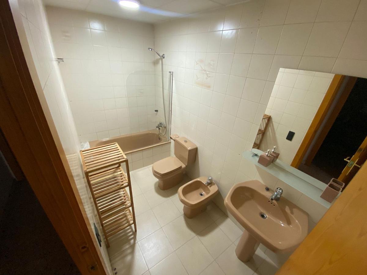 Apartamento Entero Con Terraza En El Centro De รูบี ภายนอก รูปภาพ