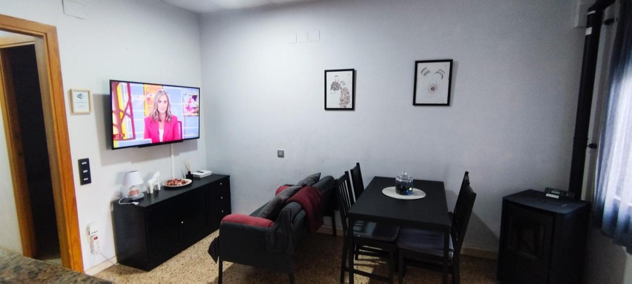 Apartamento Entero Con Terraza En El Centro De รูบี ภายนอก รูปภาพ